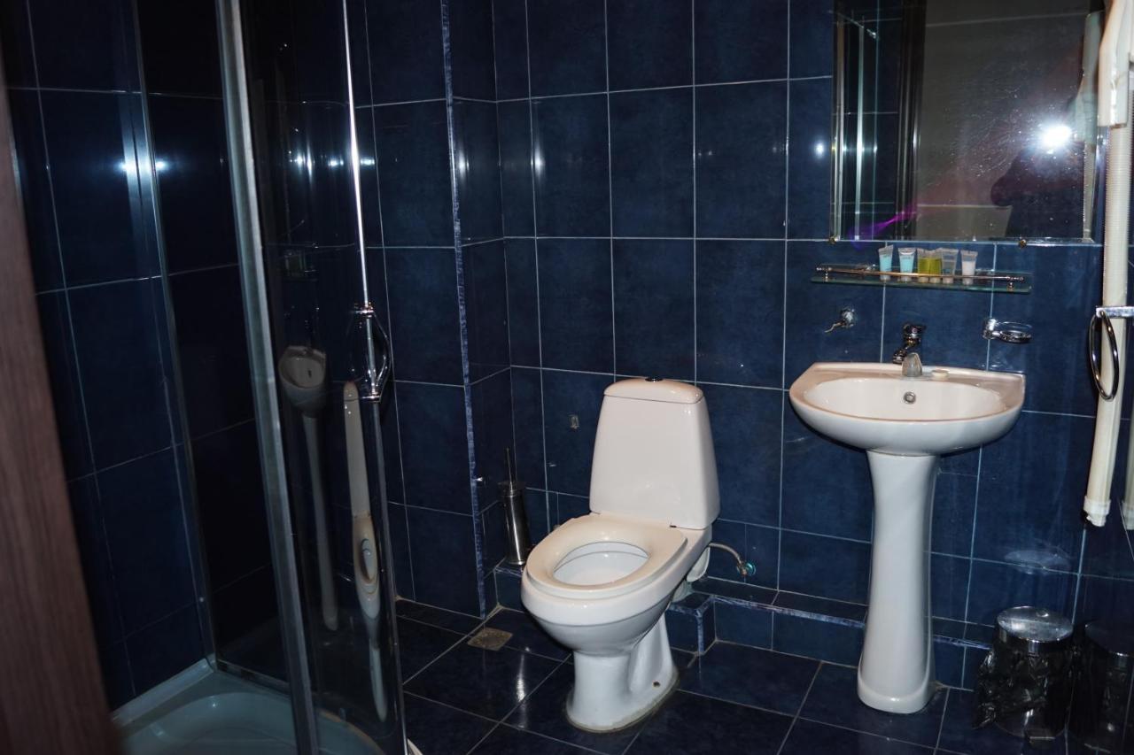 Iar Hotel Батуми Экстерьер фото