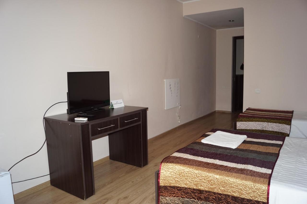 Iar Hotel Батуми Экстерьер фото