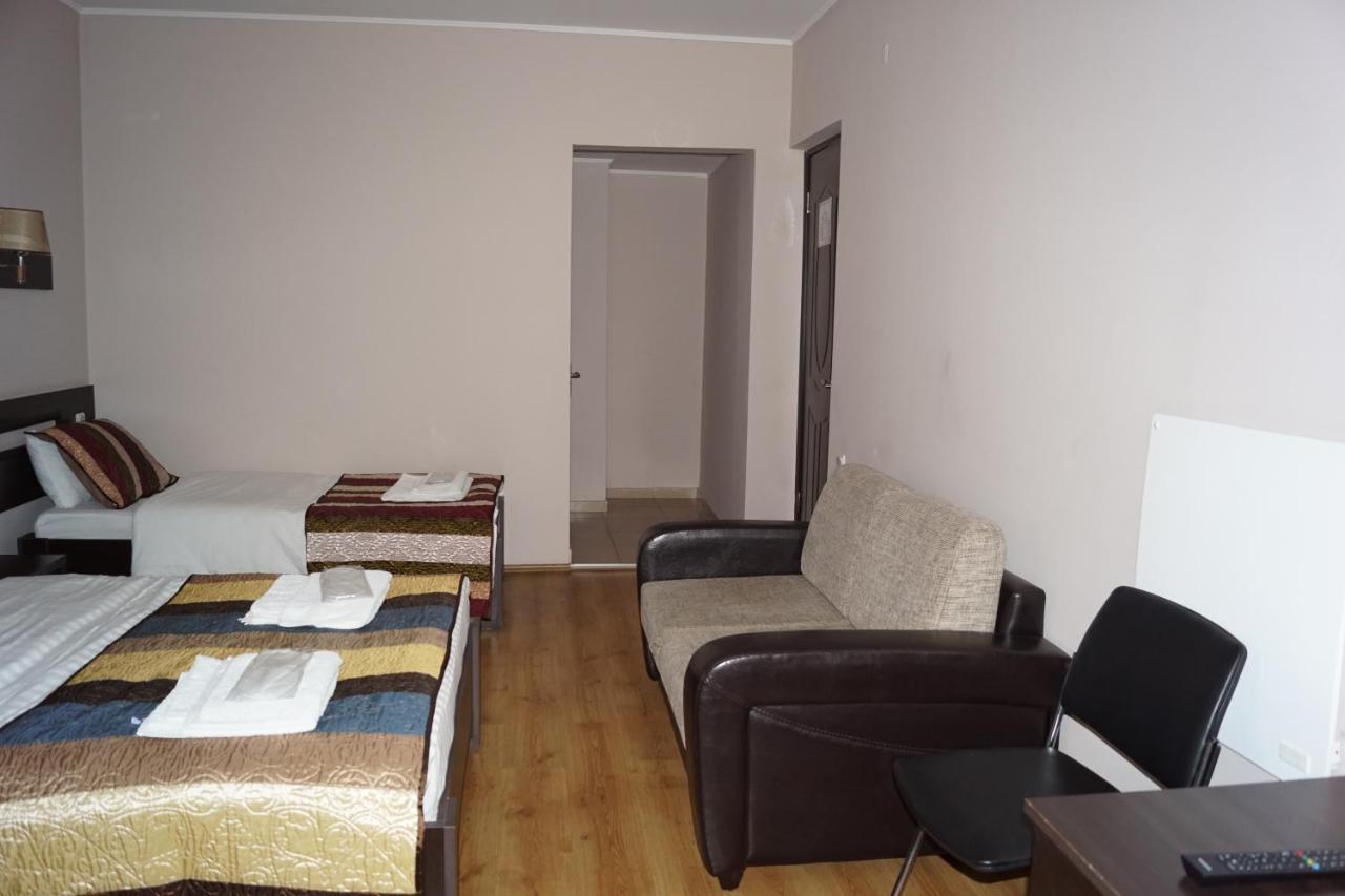 Iar Hotel Батуми Экстерьер фото